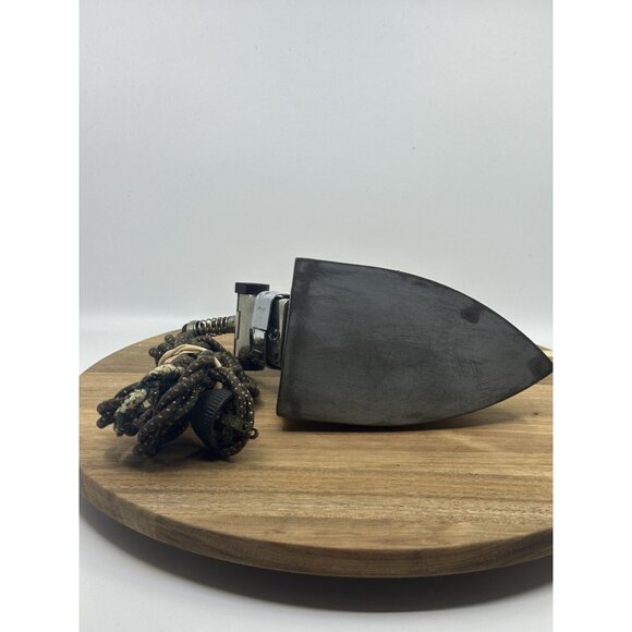 Vintage American Beauty Electric Iron No 66AB Chrome Adjustable Heat Control USA - Picture 9 of 9